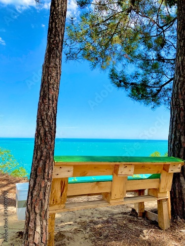 Wallpaper Mural bench on the beach Torontodigital.ca