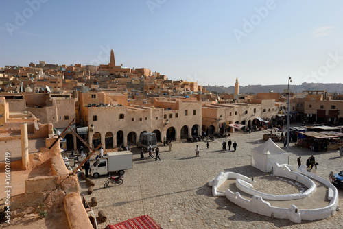 GHARDAIA, ALGERIA. TRADITIONAL ARCHITECTURE IN THE OASIS TOWN IN THE DESERT