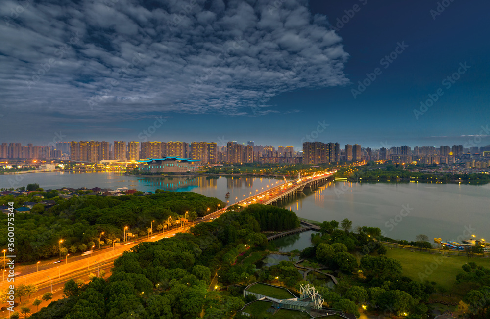 Night view of Li Lake bridge, Wuxi City, Jiangsu Province, China