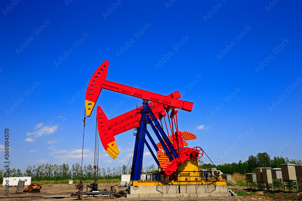 The oil pump, industrial equipment The oil pump, industrial equipment
