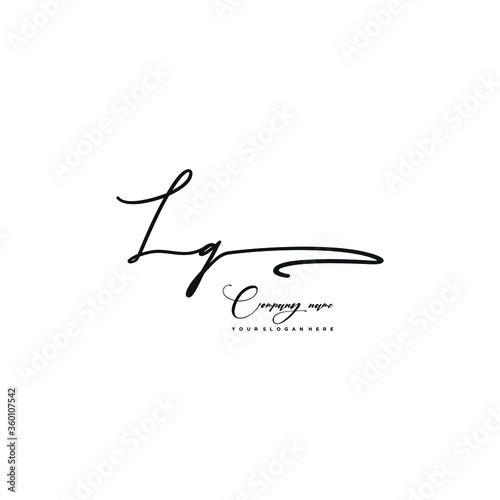 LQ initials signature logo. Handwriting logo vector templates. Hand drawn Calligraphy lettering Vector illustration. 
