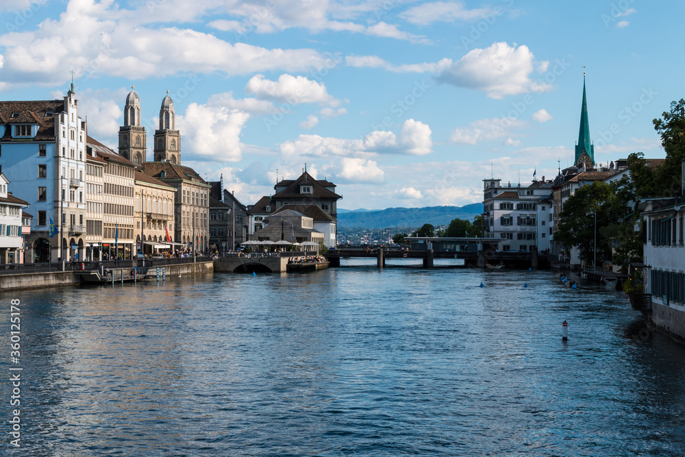 Fototapeta premium Aussicht in Richtung Zürichsee