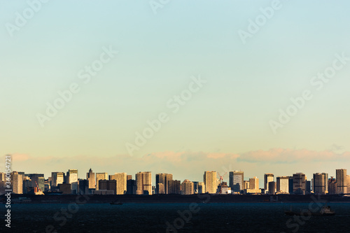 日本・東京湾アクアラインから見た東京都心 © Hirayama Toshiya