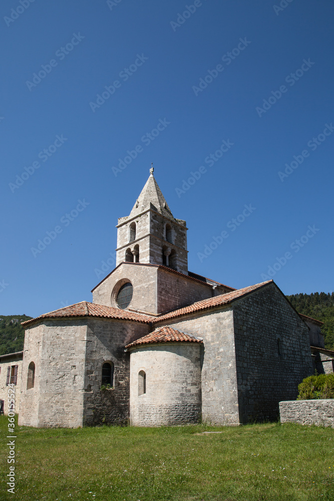 L'abbaye de Léoncel dans la Drôme (France)