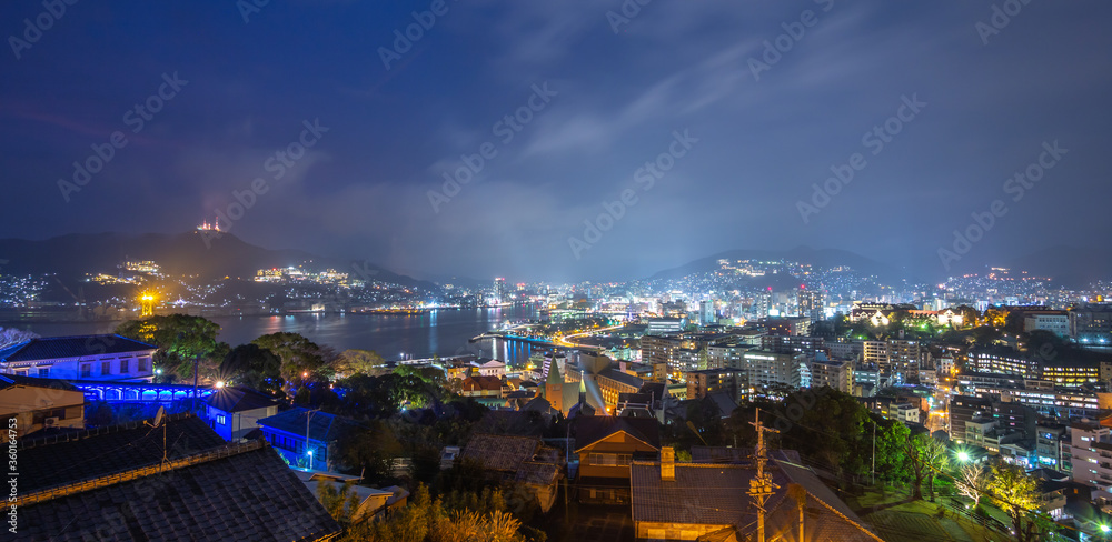 Fototapeta premium 長崎市の夜景 世界三大夜景