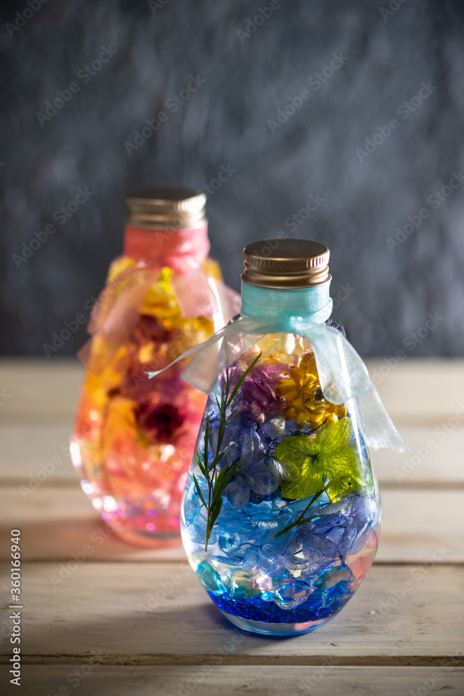 ハーバリウム　花材とボトルとオイル