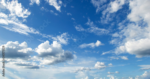 Fototapeta Naklejka Na Ścianę i Meble -  blue sky and clouds sky