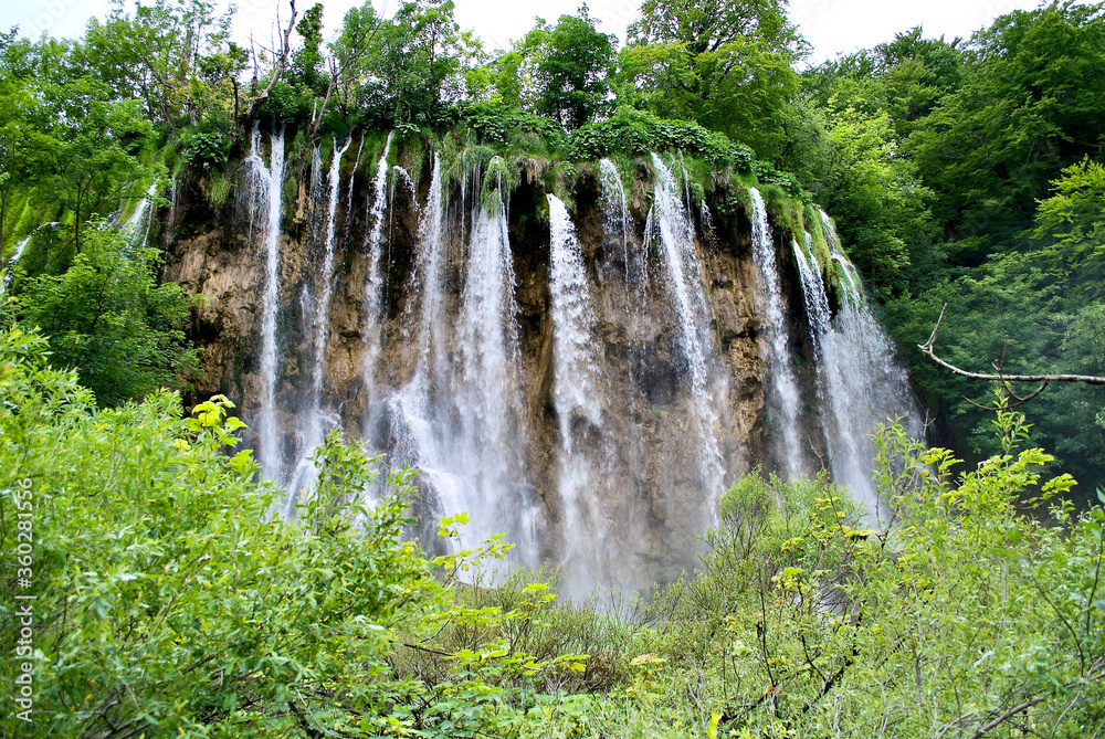 waterfalls in plitvice national park