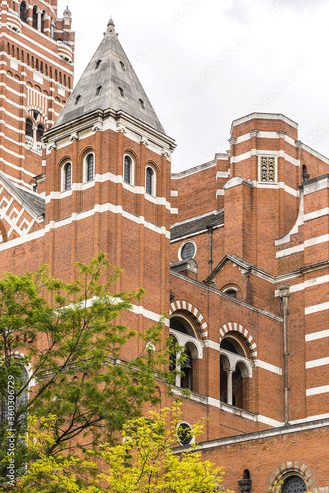 Obraz premium Westminster Cathedral (1895 - 1903). London, England.