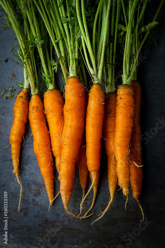 Organic raw carrots