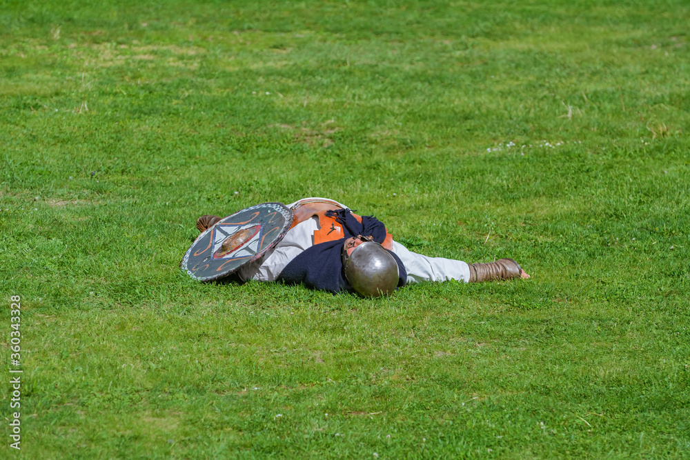 Naklejka premium Defeated Dacian Warrior
