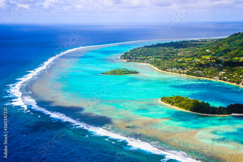 Rarotonga breathtaking stunning views from a plane of beautiful beaches, white sand, clear turquoise water, blue lagoons, Cook islands, Pacific islands © Stella Kou