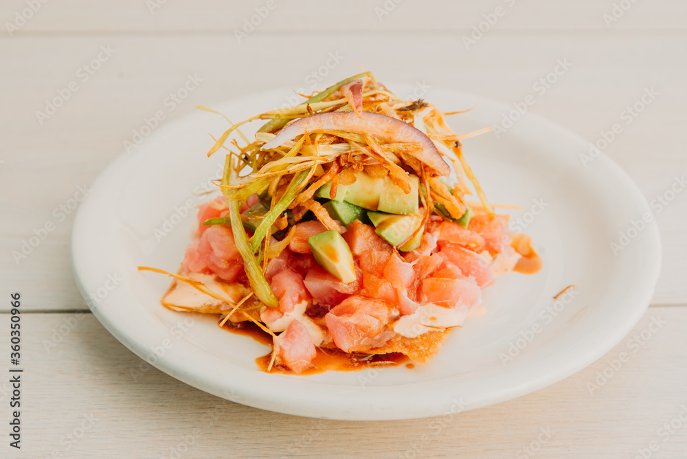 thai spicy tuna tostada sea food thai spicy tuna tostada sea food