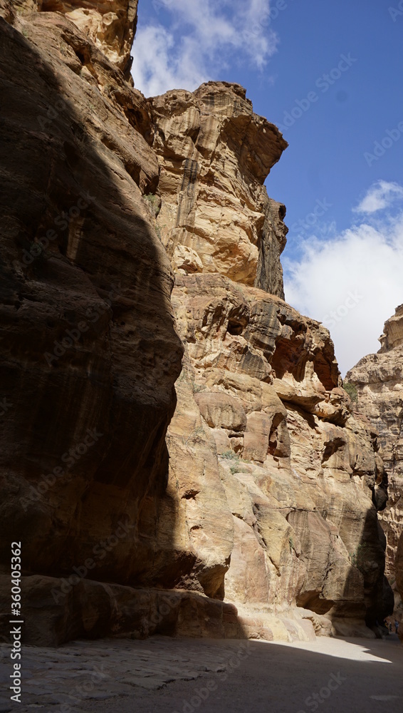 The narrow passage that leads to Petra.