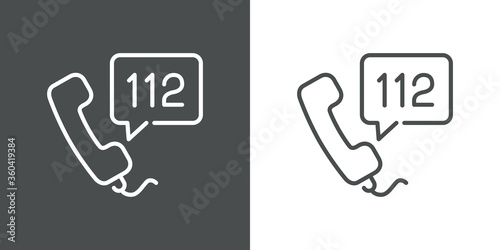 Concepto llamada de emergencia. Icono plano lineal auricular de teléfono con número 112 en burbuja de habla en fondo gris y fondo blanco