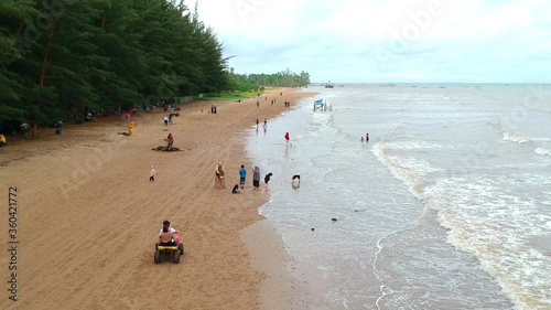 new normal has been begun in samboja, and now look many visitor pemedas beach come to enjoy after 2 moon photo