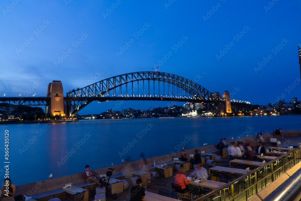 Fototapeta premium Sydney Harbour Bridge at sunset