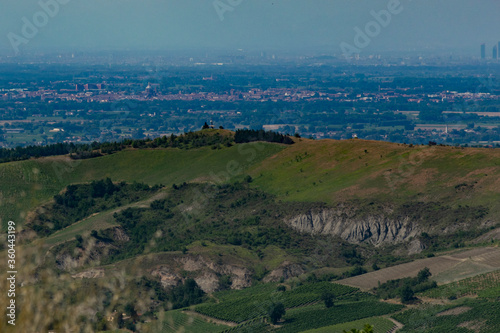 Castello di Montalto e vista su Milano photo