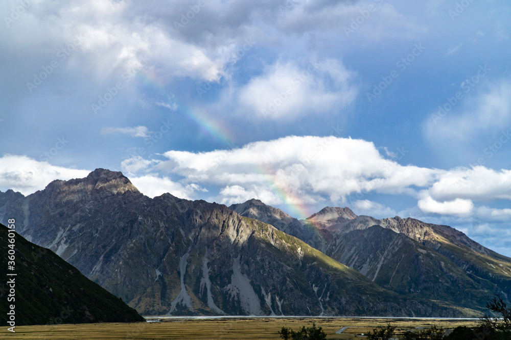 Mt Cook's rainbow