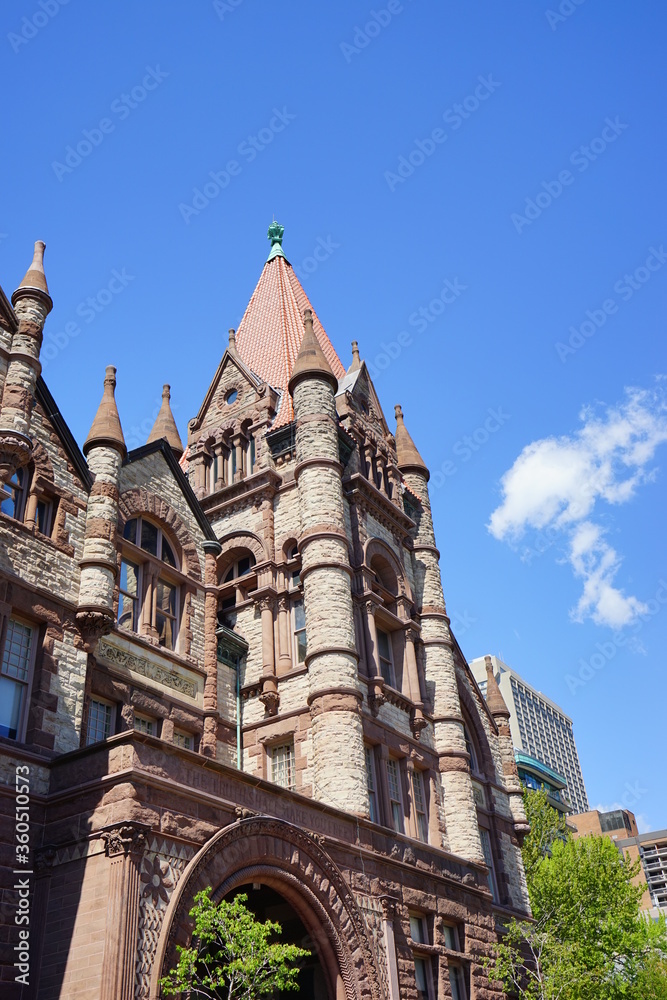 Fototapeta premium University of Toronto Campus spring landscape