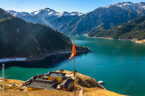 Tableau sur toile Tianshan Haevenly Lake Tianchi Lake scenic area Xinjiang China