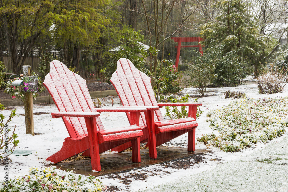 Red Lawn Chairs Red Lawn Chairs