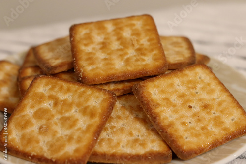 Delicious crispy wafer, slightly sweet and coated with sugar crystals.