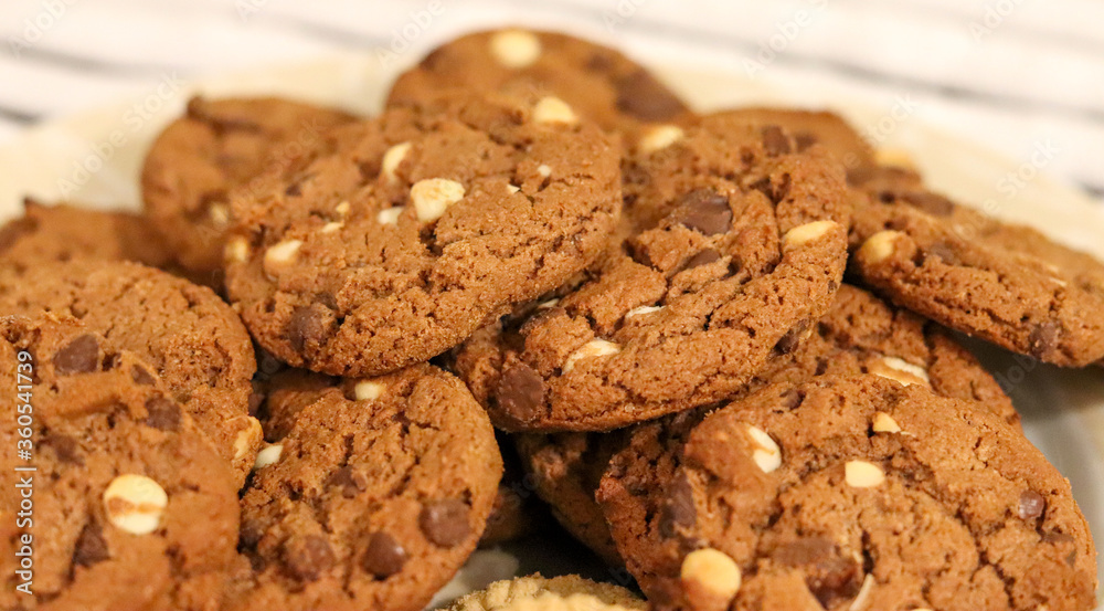 Delicious white and black chocolate chip cookies. Delicious white and black chocolate chip cookies.