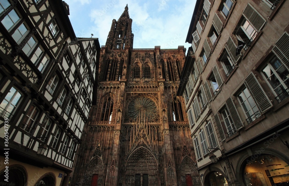 Fototapeta premium Cathedral of Our Lady of Strasbourg, Alsace, France