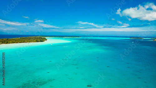 aerial view of tropical island  © hreniuca