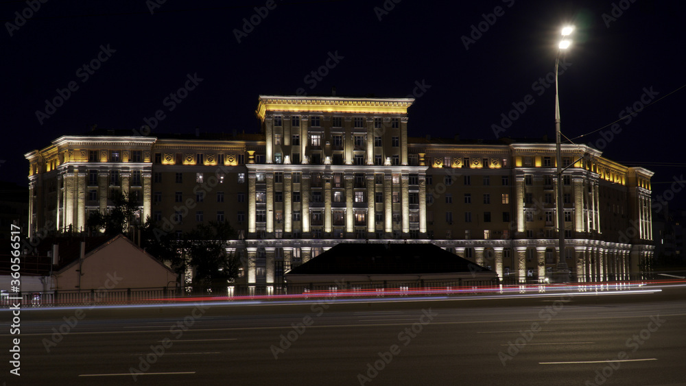 night view of the royal palace in madrid