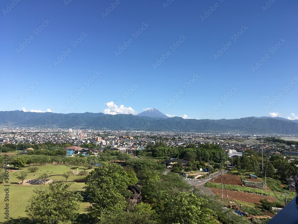 晴れの日の富士山