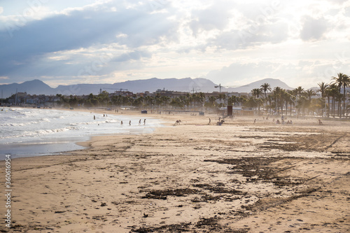 Playa de cambrils, tarragona  © Javier