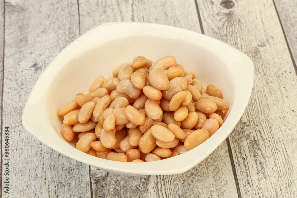 White beans kidney in the bowl White beans kidney in the bowl