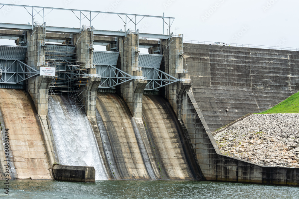R.L. Harris dam near Lineville, Alabama, USA R.L. Harris dam near Lineville, Alabama, USA