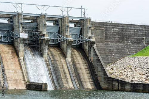 Wallpaper Mural R.L. Harris dam near Lineville, Alabama, USA Torontodigital.ca