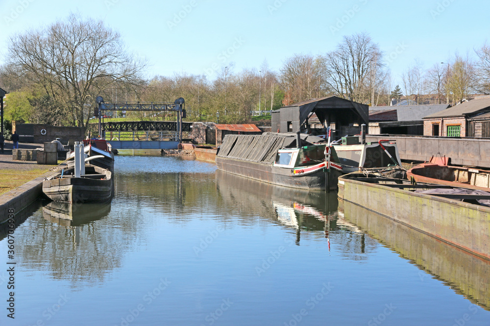 Canal boats on the wharf of the Dudley Canal