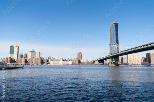 brooklyn bridge new york city