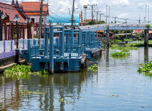 Bangkok River Life 