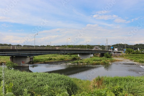 中津川と才戸橋（神奈川県厚木市）