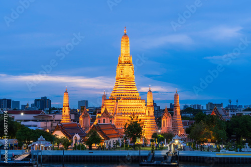 Twilight view of Wat Arun Ratchawararam temple. Beautiful sunset at Chao Phraya river  landmark thailand tourist spot  Bangkok  Thailand