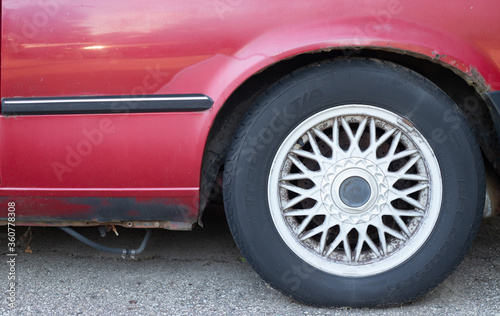 An abundant classic BMW 3 series wheel details