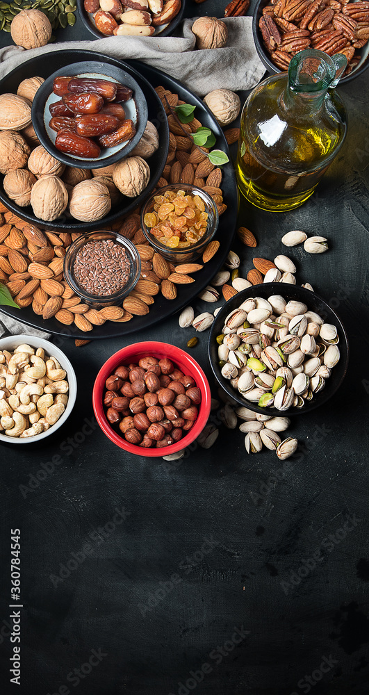 Fototapeta premium Nuts oil