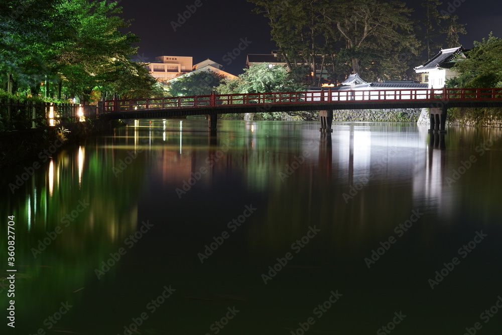 小田原城のお堀の夜景