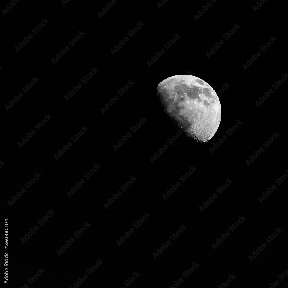 The Earth's Moon in a very clear sky The Earth's Moon in a very clear sky