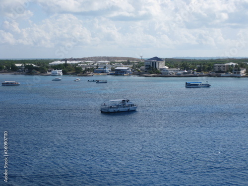 George Town, Cayman Island © imaschke