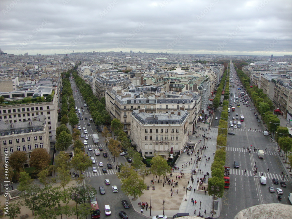 Panorama of Paris from Arc de Triomphe, 2011 (2)