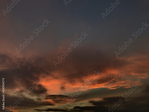 dramatic sky at sunset © Gabriel