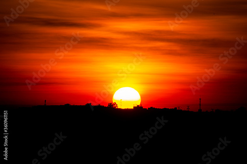 Wallpaper Mural sky, sunset, night, sun, city, sunrise, clouds, light, blue, landscape, evening, dark, road, orange, car, morning, cloud, horizon, nature, dusk, london, travel Torontodigital.ca