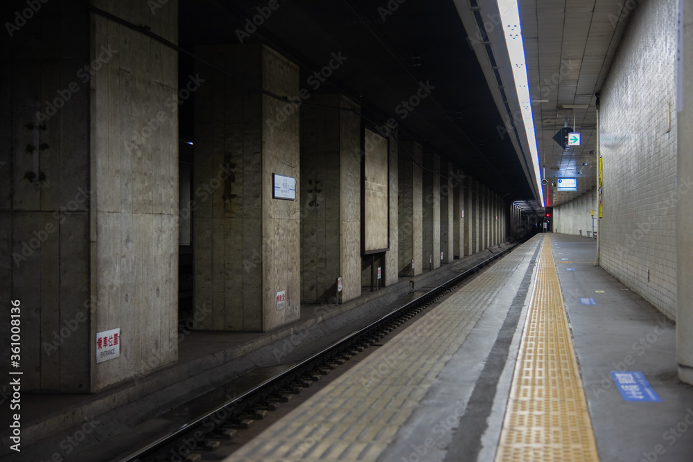 東成田駅,ホーム,アンダーグランド,地下鉄 東成田駅,ホーム,アンダーグランド,地下鉄